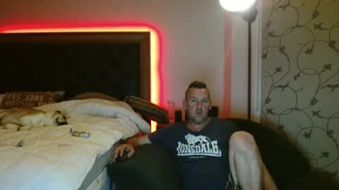 Snapshot of therealkurva4u chatting on 30, 10, 2025 therealkurva4u online show from 30, 10, 2025