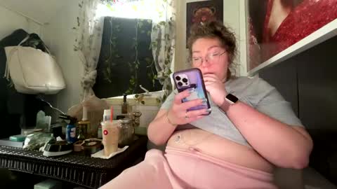 The Sasha Domme online show from 2, 1, 2025