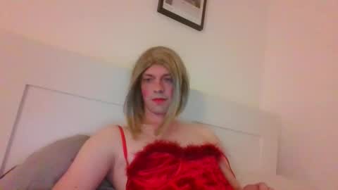 Chloe online show from 9, 3, 2025
