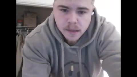 Snapshot of theskeetr27 chatting on 29, 3, 2026 theskeetr27 online show from 29, 3, 2026