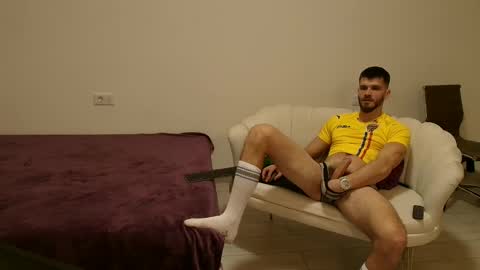 Snapshot of thetop200 chatting on 3, 2, 2026 TheTop online show from 3, 2, 2026