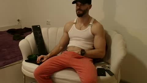 Snapshot of thetop200 chatting on 16, 2, 2026 TheTop online show from 16, 2, 2026