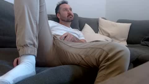 Snapshot of theuncutguy69 chatting on 3, 10, 2025 theuncutguy69 online show from 3, 10, 2025