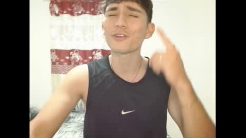 thiago_deseo69 online show from 6, 2, 2026