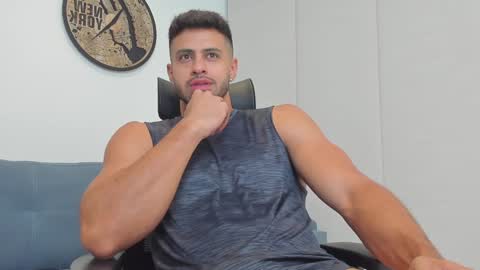 Snapshot of thiago_driussi chatting on 18, 12, 2024 thiago_driussi online show from 18, 12, 2024
