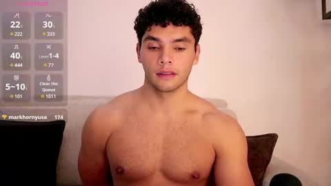 Snapshot of thiago_l chatting on 4, 3, 2025 Just Thiago online show from 4, 3, 2025