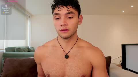 Snapshot of thiago_l chatting on 3, 5, 2026 Just Thiago online show from 3, 5, 2026