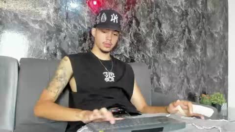 Thiago online show from 19, 7, 2026