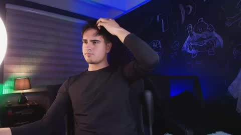 Thiago online show from 8, 4, 2026