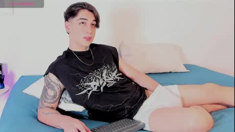 Snapshot of thiago_winteer chatting on 10, 5, 2026 Thiago Winteer online show from 10, 5, 2026