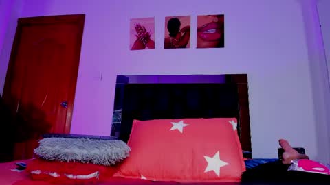 thiagosexy005 online show from 4, 6, 2026