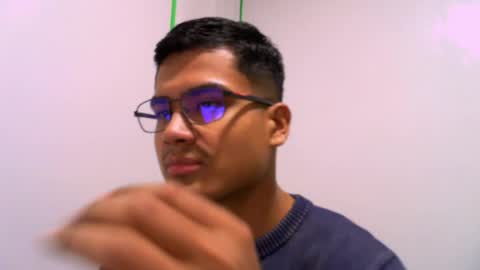 Snapshot of thiagovega_ chatting on 28, 4, 2026 thiagovega_ online show from 28, 4, 2026