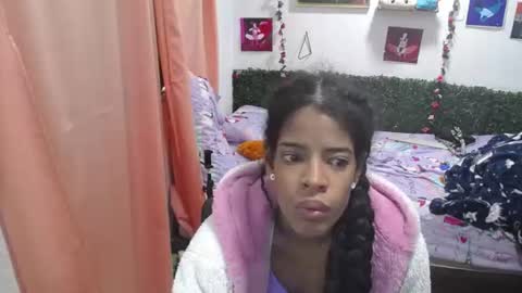 thiana_horny online show from 9, 6, 2026