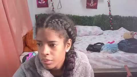 thiana_horny online show from 2, 7, 2026