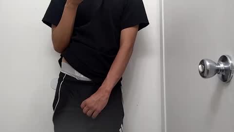 Snapshot of thickbigdick789 chatting on 17, 9, 2025 thickbigdick789 online show from 17, 9, 2025