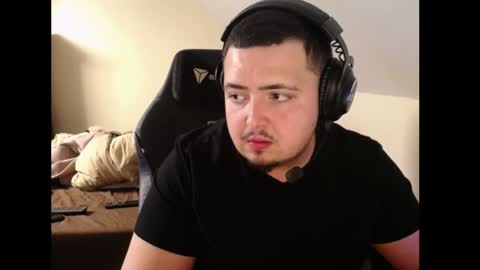 thickboy2424 online show from 25, 1, 2025