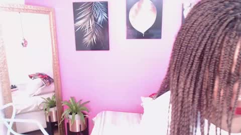 Snapshot of thickeebonyy chatting on 23, 2, 2025 thickeebonyy online show from 23, 2, 2025