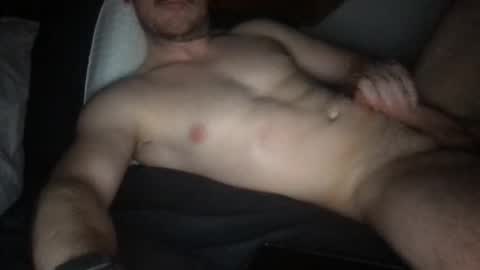 Snapshot of thierrinho8148 chatting on 7, 3, 2026 thierrinho8148 online show from 7, 3, 2026