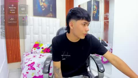 Snapshot of thiiago_collins chatting on 26, 5, 2026 THIAGO COLLINS online show from 26, 5, 2026