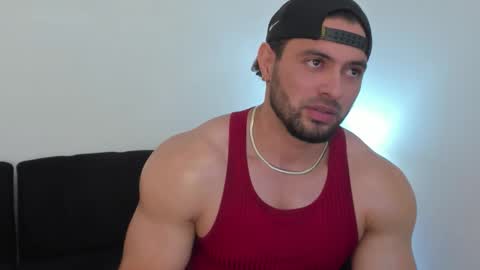 Snapshot of thomas_brandon chatting on 12, 2, 2026 Thomas Brandon online show from 12, 2, 2026