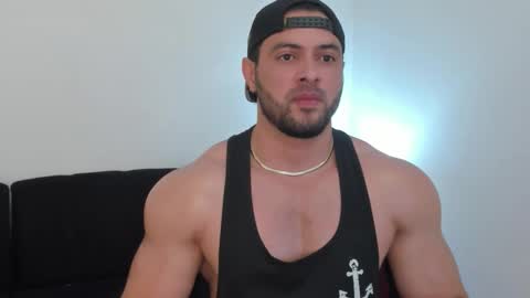 Snapshot of thomas_brandon chatting on 14, 2, 2026 Thomas Brandon online show from 14, 2, 2026