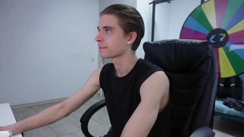 THOMAS BRONS online show from 2, 6, 2026