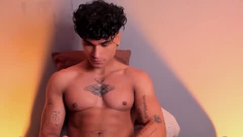 Snapshot of thomas_fit1 chatting on 29, 12, 2024 Thomas 3 JUST STAY AND BE MY LAST LOVE online show from 29, 12, 2024