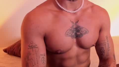 Snapshot of thomas_fit1 chatting on 17, 1, 2025 Thomas 3 JUST STAY AND BE MY LAST LOVE online show from 17, 1, 2025