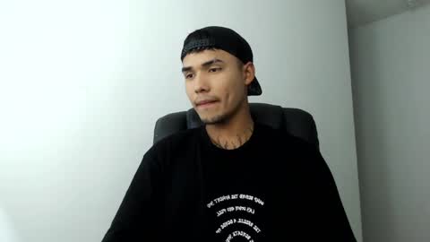 Thomas online show from 17, 1, 2025