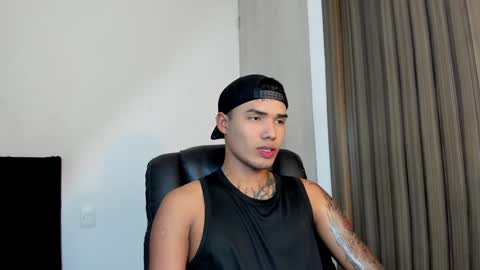 Thomas online show from 3, 2, 2025