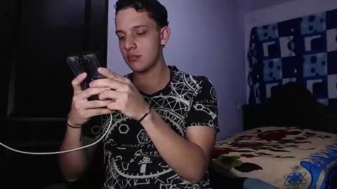 Snapshot of thomas_may4rs chatting on 1, 11, 2025 ---Thomas--- online show from 1, 11, 2025