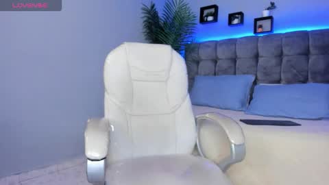 Thomas online show from 9, 3, 2026