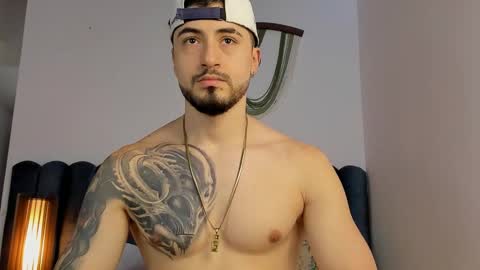 sweetfit boy online show from 19, 2, 2026