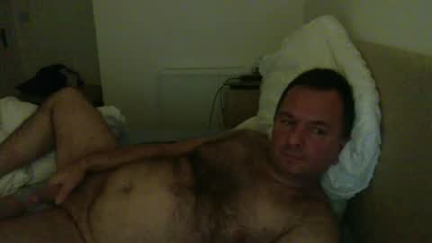 Tom online show from 11, 6, 2026