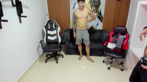 thomson_hot01 online show from 14, 3, 2026