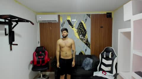 thomson_hot01 online show from 9, 4, 2026