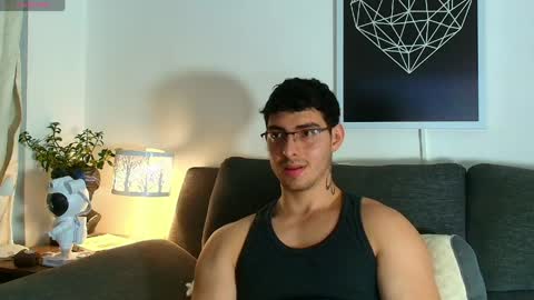 thomylov online show from 28, 5, 2026