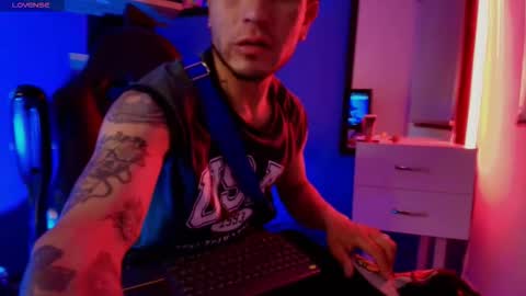 Thonixxx mr online show from 17, 3, 2026