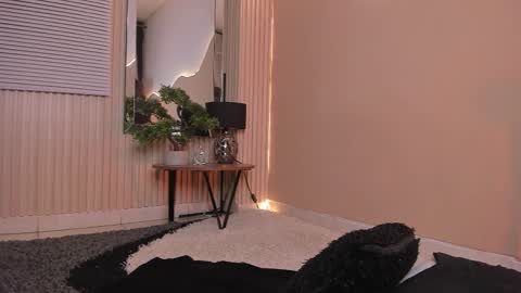 Thristan online show from 1, 2, 2026