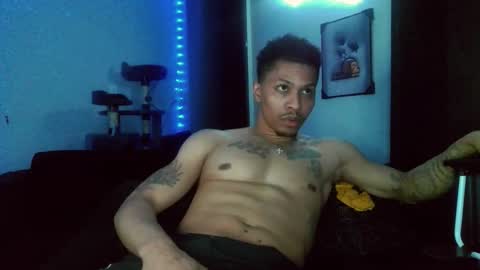 ThroatTaker4l  online show from 17, 4, 2026