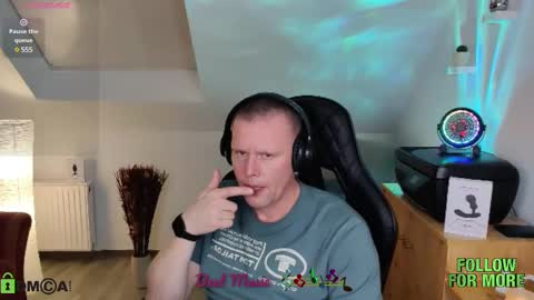        Follow me Sgame por favor  online show from 25, 1, 2025