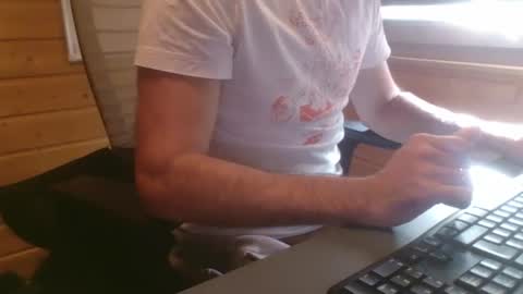 toobigcockforonegirl online show from 7, 10, 2025