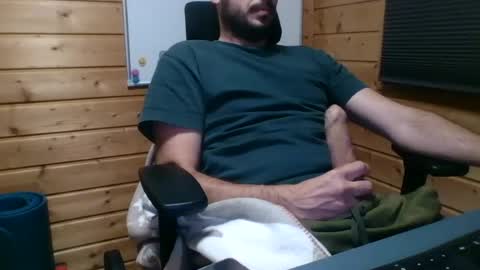 toobigcockforonegirl online show from 15, 6, 2026