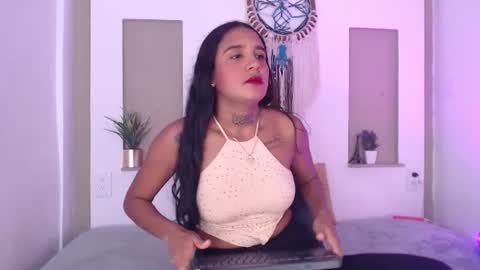 Snapshot of tiana_glow chatting on 20, 7, 2026 tihana online show from 20, 7, 2026