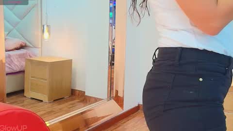 tiana_rosse_ online show from 7, 3, 2025