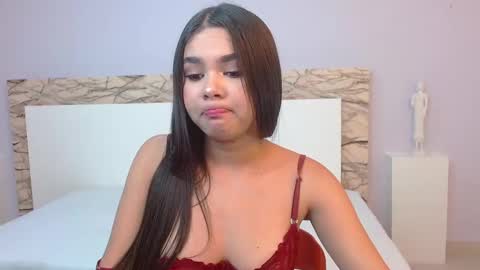 tianaglow4 online show from 24, 1, 2025