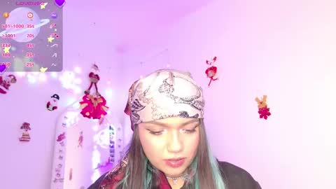 Tiana Le online show from 28, 11, 2025