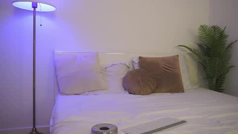 Snapshot of tianna_fox chatting on 3, 2, 2026 Anna online show from 3, 2, 2026