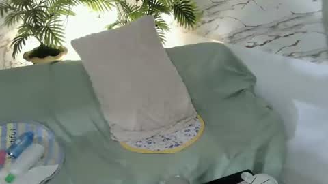 VictoriaSEPARATED FOR 15YEARS online show from 15, 6, 2026