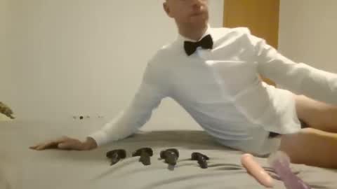 tieboy1991 online show from 7, 12, 2024